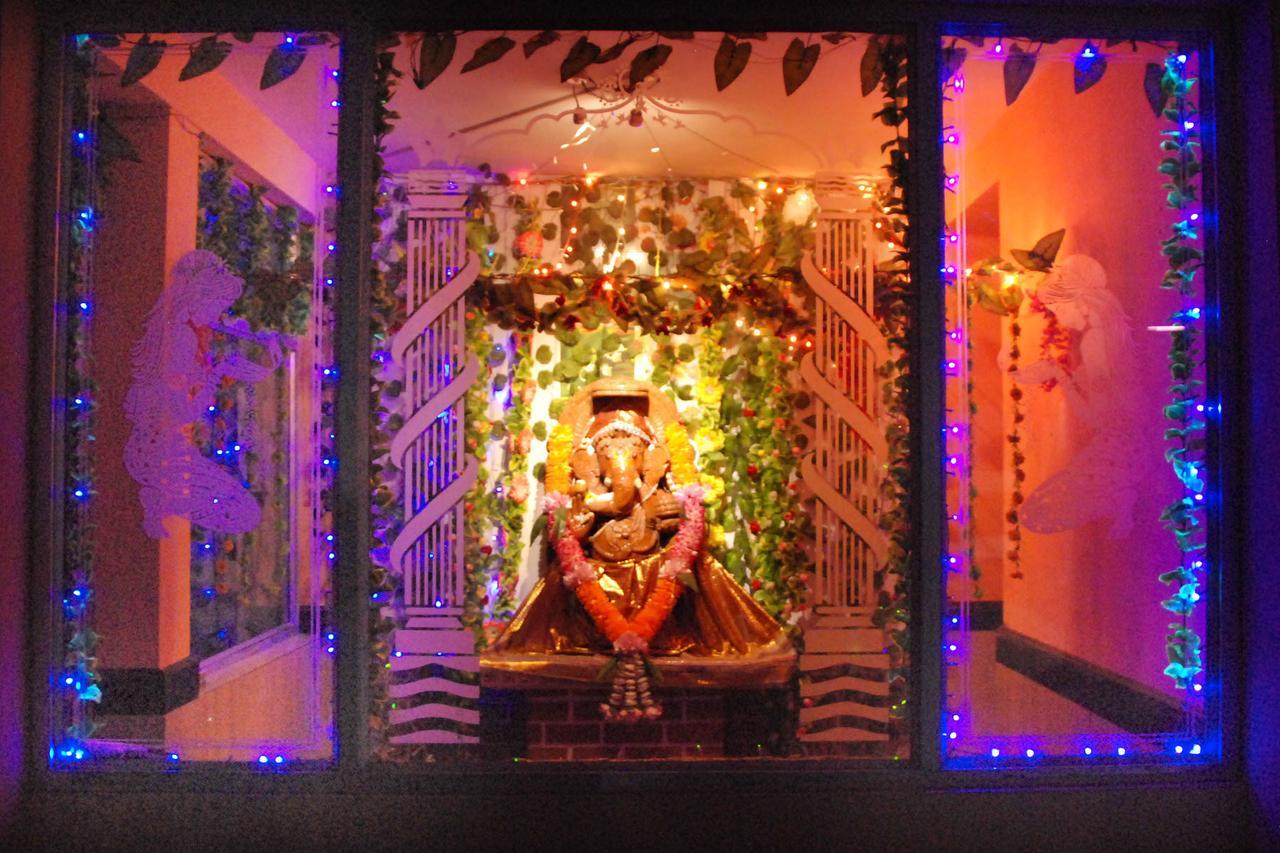 The Tara Residency Hotell Bhubaneswar Exteriör bild